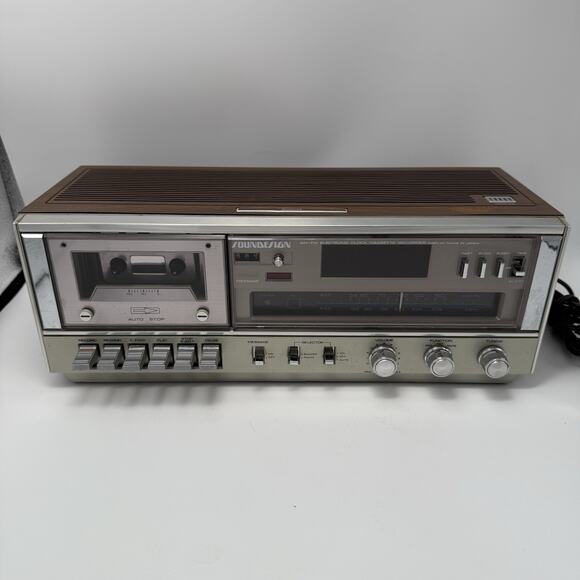 Vintage Soundesign AM/FM Clock Radio/Cassette Recorder Model 3850-(A) Tested - Picture 1 of 8